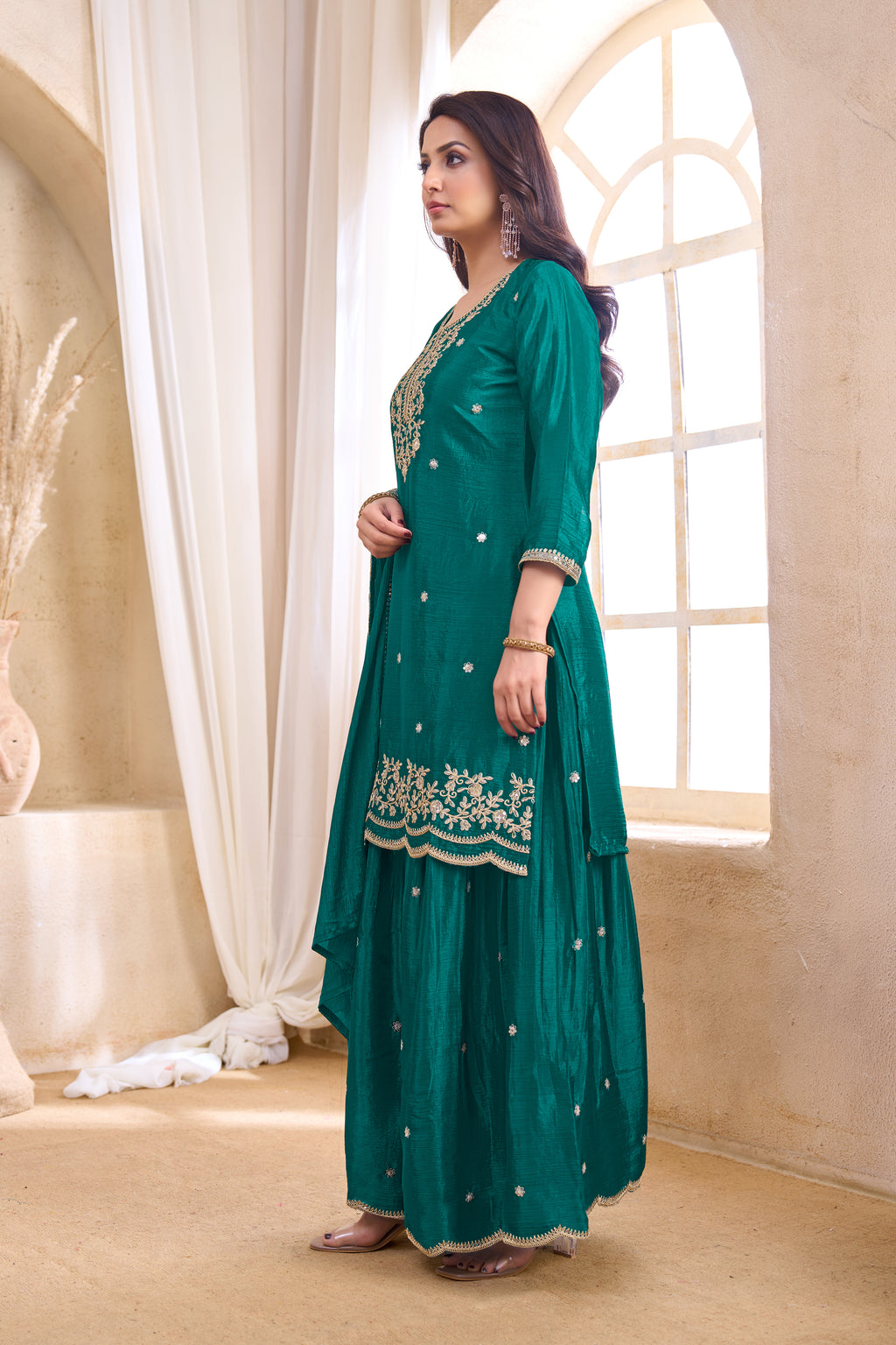 Women Silk Blend Anarkali Kurta Set with Dupatta
