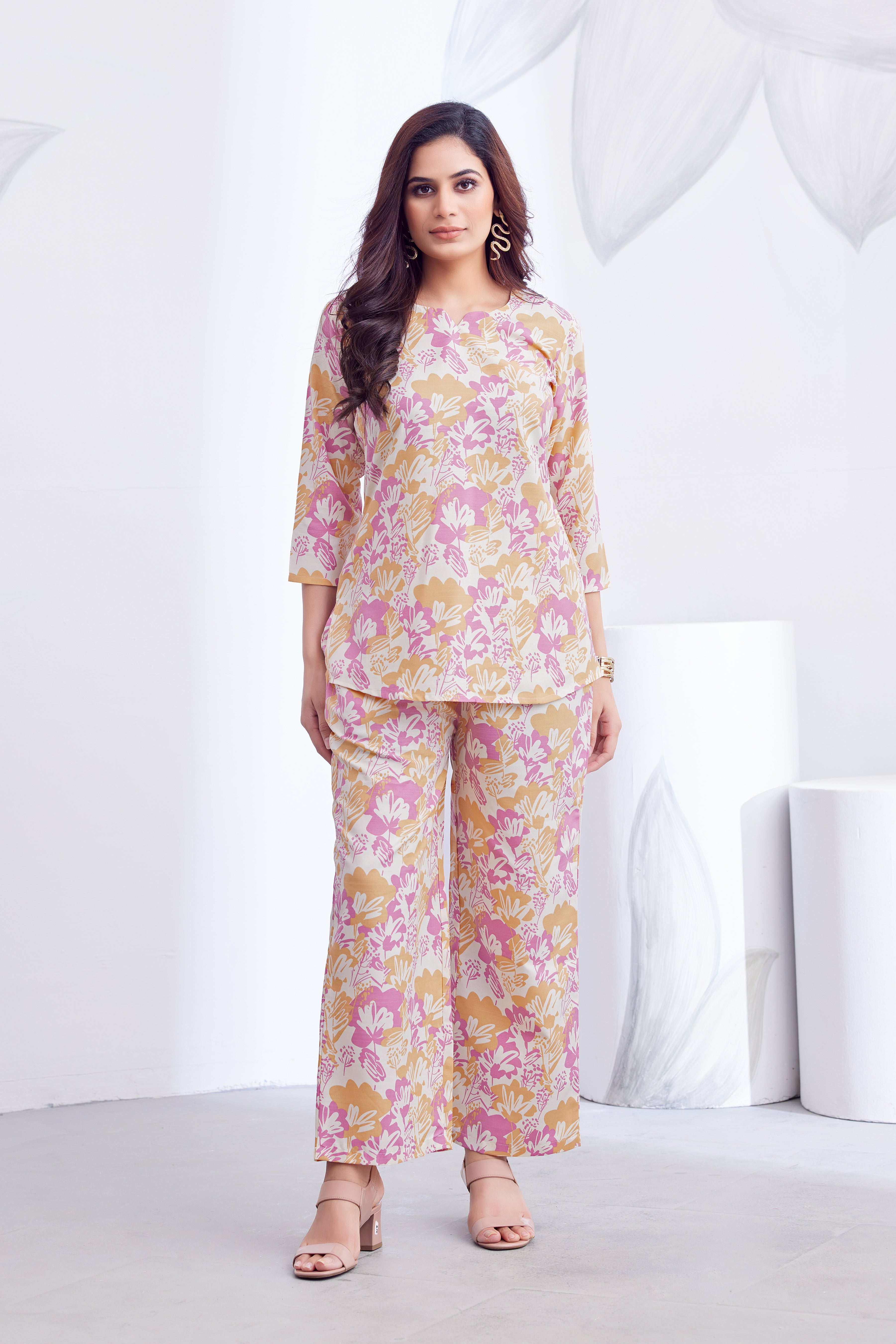 Women Diamond Linen Print Co-Ord Set | Premium Soft Breathable Casual Travel Lounge Wear